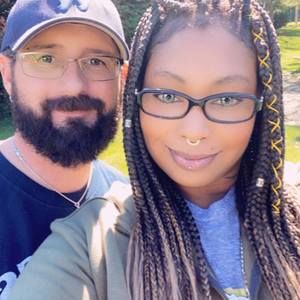 Meet your Posher, Dani